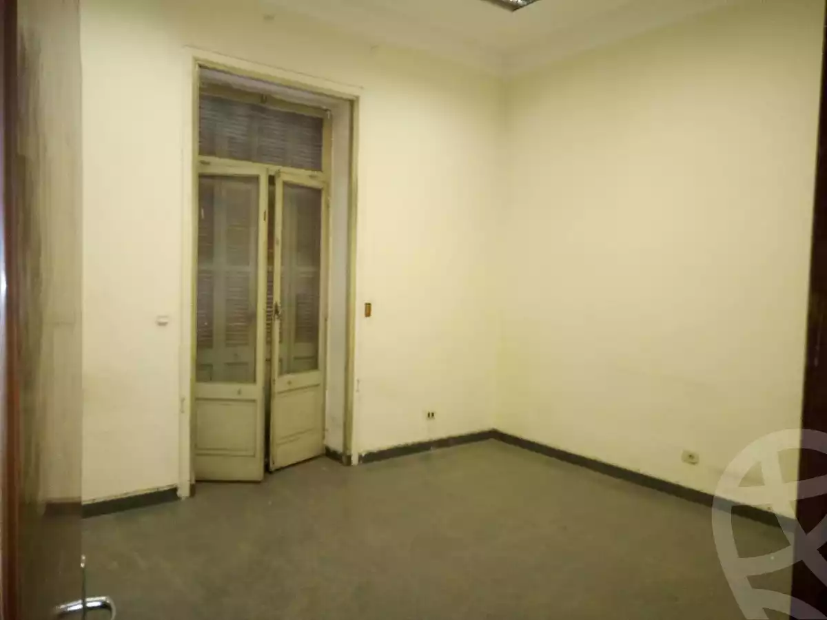 https://aqarmap.com.eg/ar/listing/4106633-for-rent-cairo-garden-city-aesha-al-taymorya-st