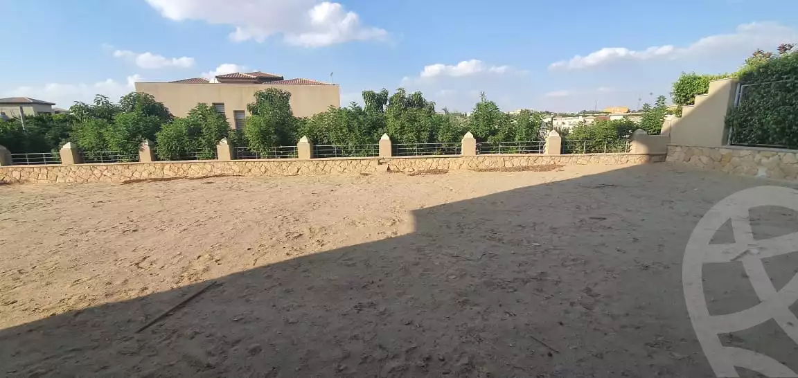 https://aqarmap.com.eg/en/listing/4107477-for-sale-cairo-6th-of-october-compound-bamboo