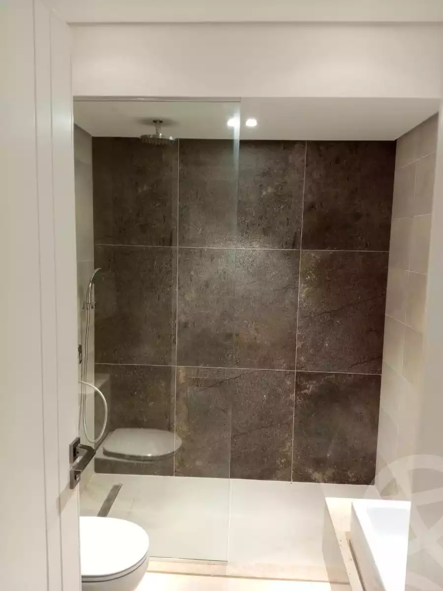 https://aqarmap.com.eg/en/listing/4110276-for-sale-cairo-el-sheikh-zayed-city-compounds-kmbwnd-fyldj-wyst-dr-llttwyr