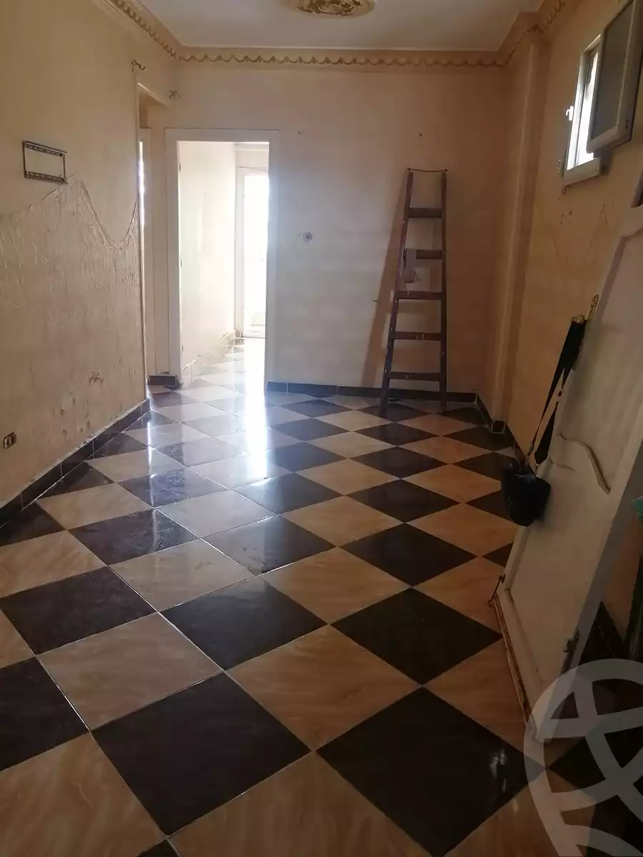 https://aqarmap.com.eg/en/listing/4110448-for-sale-alexandria-el-asafra-shr-mlk-hfny