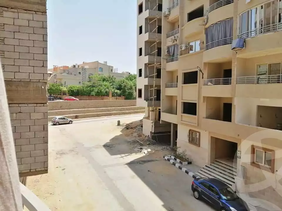 https://aqarmap.com.eg/en/listing/4111673-for-sale-cairo-mokattam-compounds-kmbwnd-jwldn-jyts