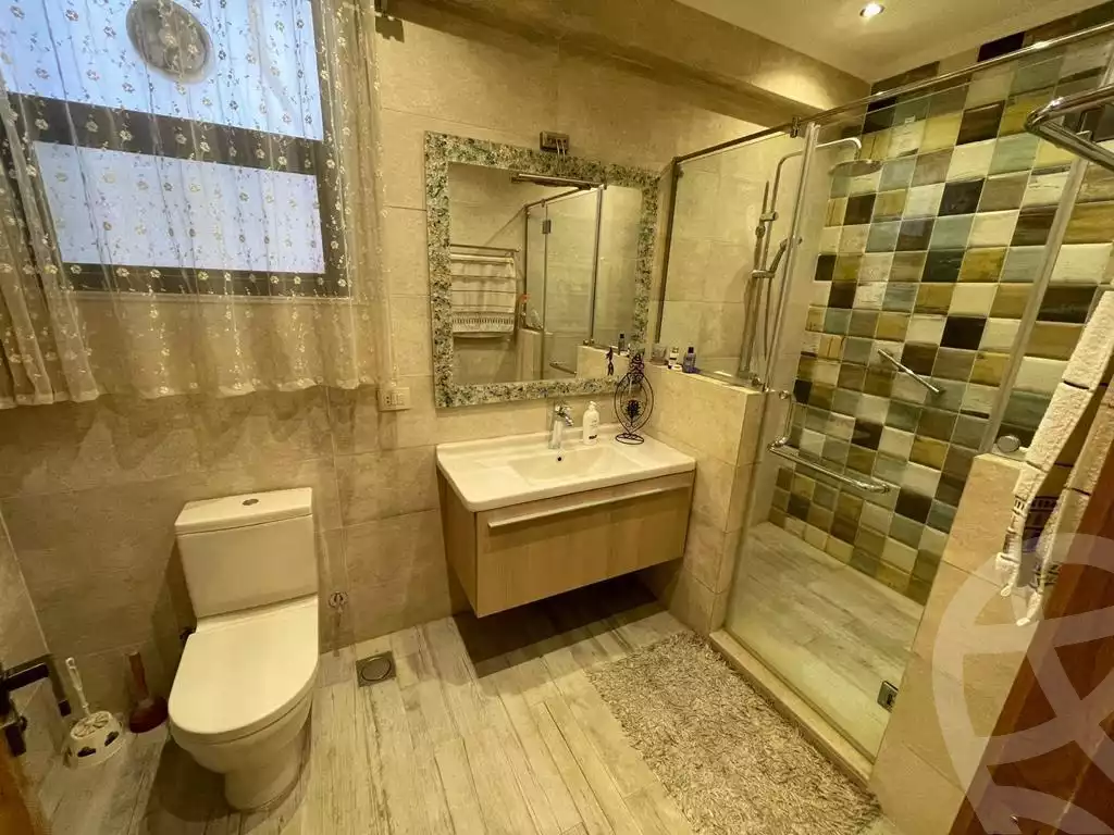 https://aqarmap.com.eg/en/listing/4115485-for-rent-cairo-el-sheikh-zayed-city-compounds-kmbwnd-wyst-twn-swdyk