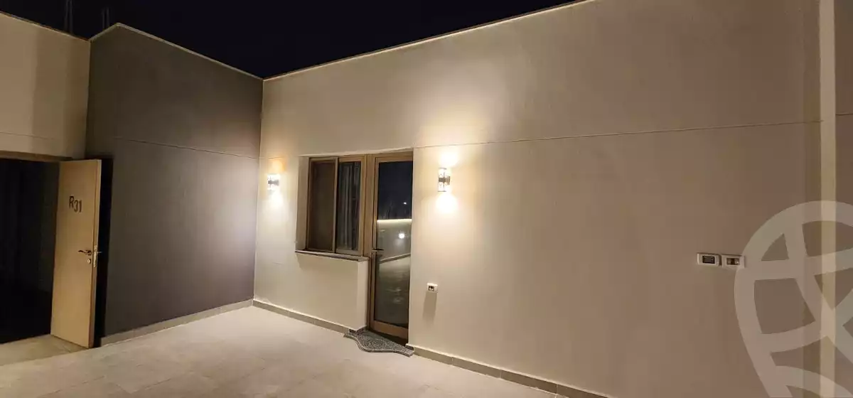 https://aqarmap.com.eg/ar/listing/4117134-for-rent-cairo-el-sheikh-zayed-city-compounds-kmbwnd-wyst-twn-swdyk