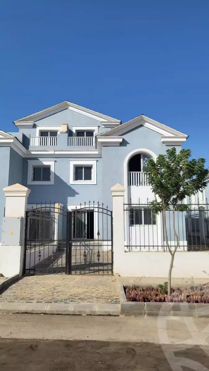 https://aqarmap.com.eg/en/listing/4117165-for-sale-cairo-al-oubour-compound-heliopolis-hills