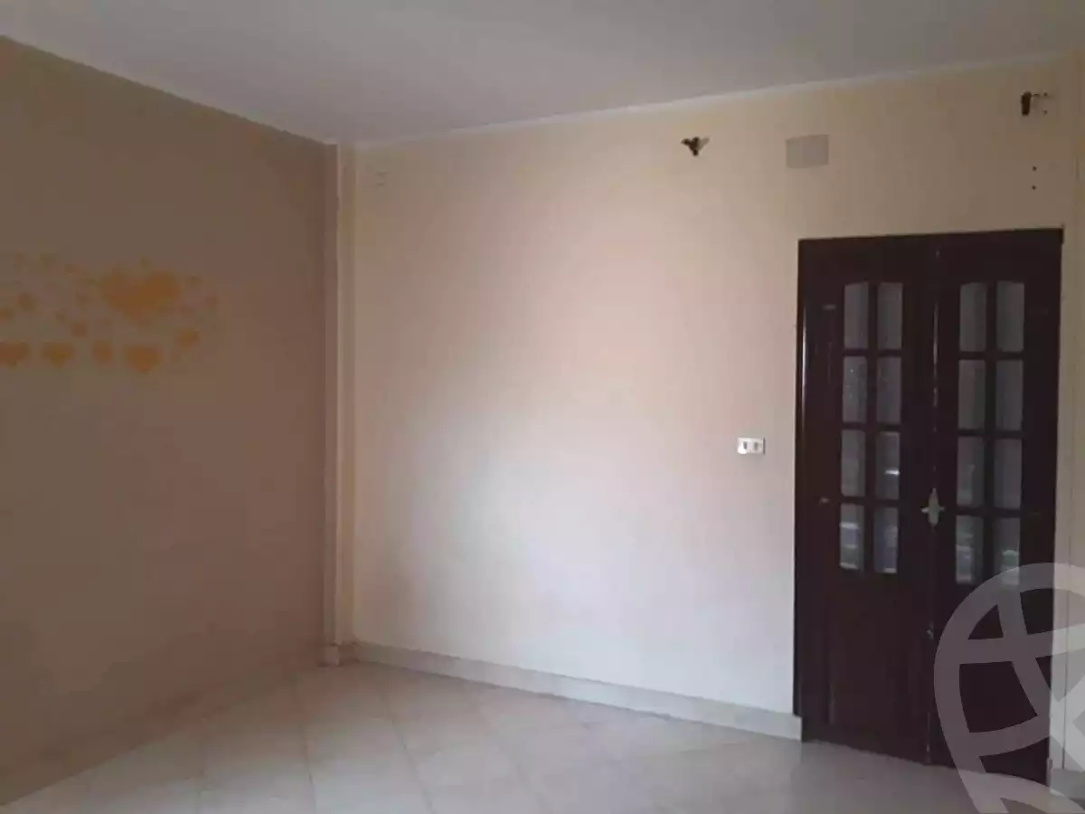 https://aqarmap.com.eg/ar/listing/4117219-for-rent-hassanein-desoky-st