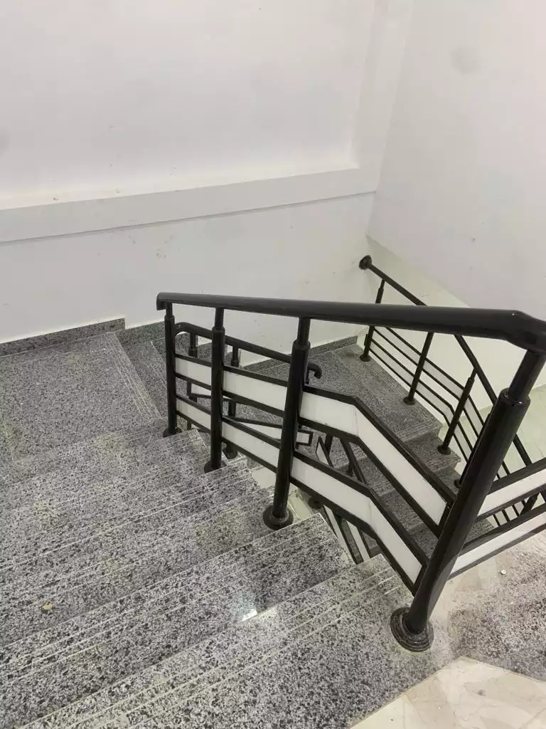 https://aqarmap.com.eg/ar/listing/4117386-for-rent-cairo-el-maadi-daeaary-el-maadi