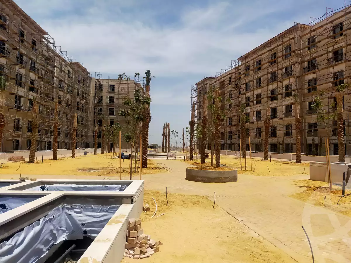 https://aqarmap.com.eg/en/listing/4118201-for-sale-cairo-el-sheikh-zayed-city-compounds-kmbwnd-fyldj-wyst-dr-llttwyr