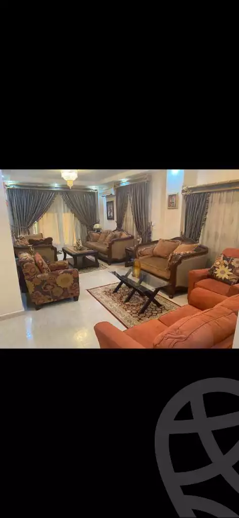 https://aqarmap.com.eg/en/listing/4121534-for-sale-cairo-new-cairo-compounds-family-city