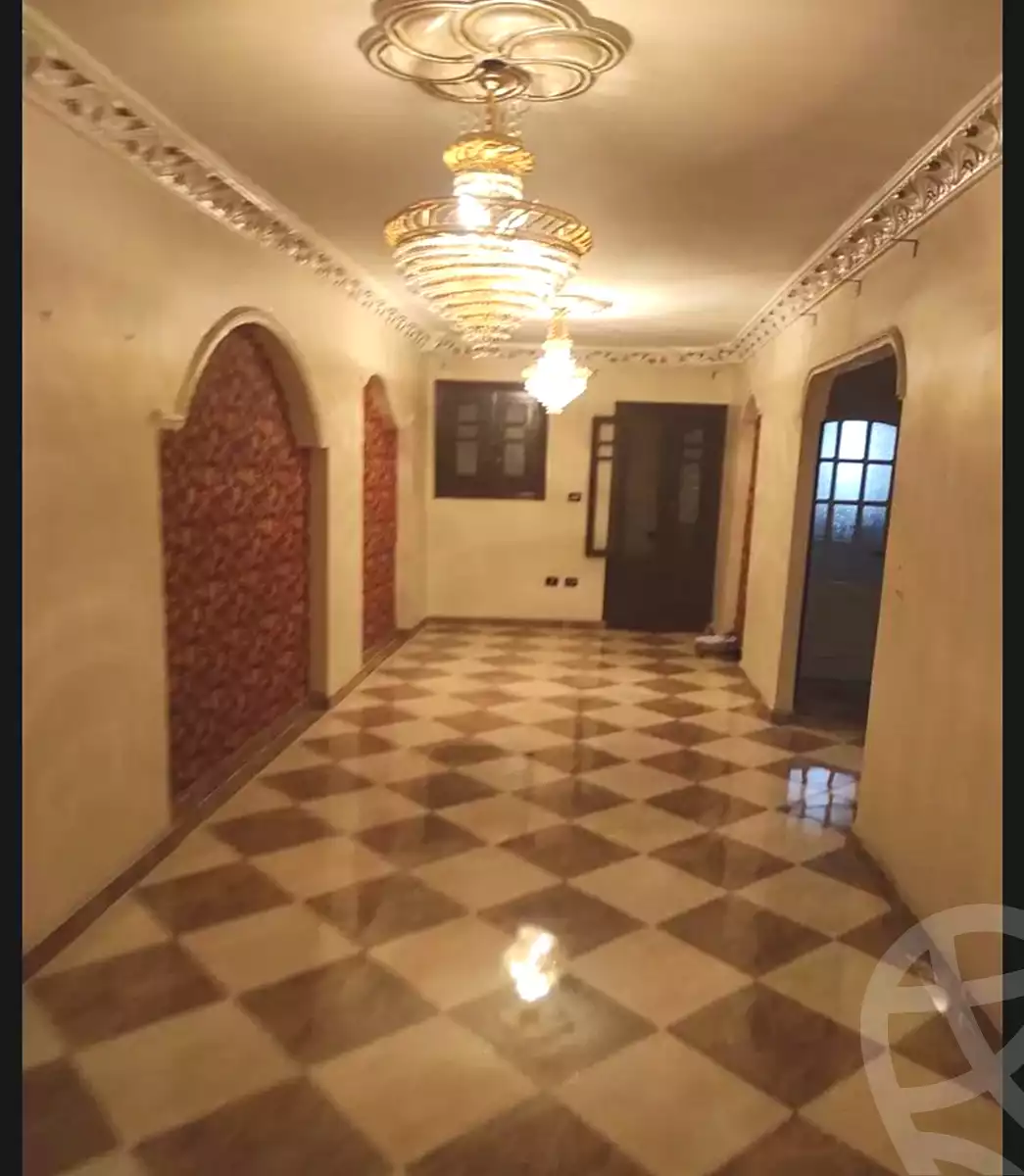https://aqarmap.com.eg/en/listing/4121959-for-sale-alexandria-alhadara-el-hadara