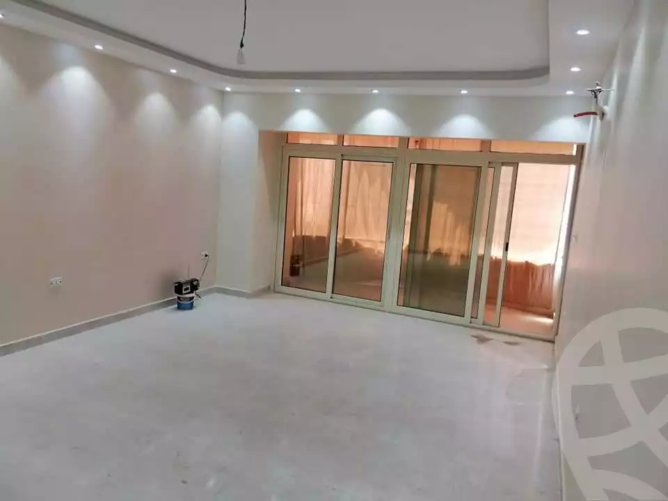https://aqarmap.com.eg/en/listing/4122652-for-sale-cairo-mokattam-compounds-kmbwnd-jwldn-jyts