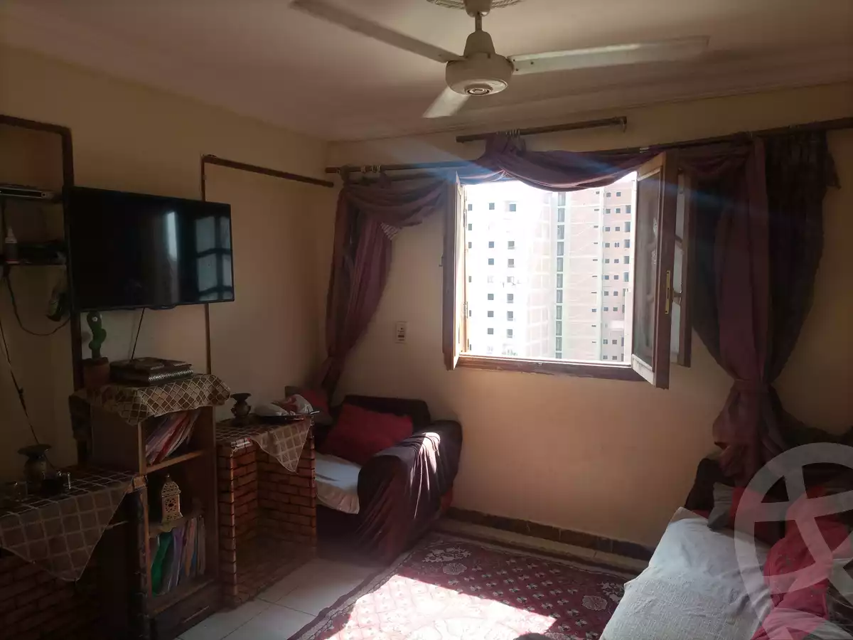 https://aqarmap.com.eg/ar/listing/4124012-for-sale-cairo-ain-shams-6-october-st