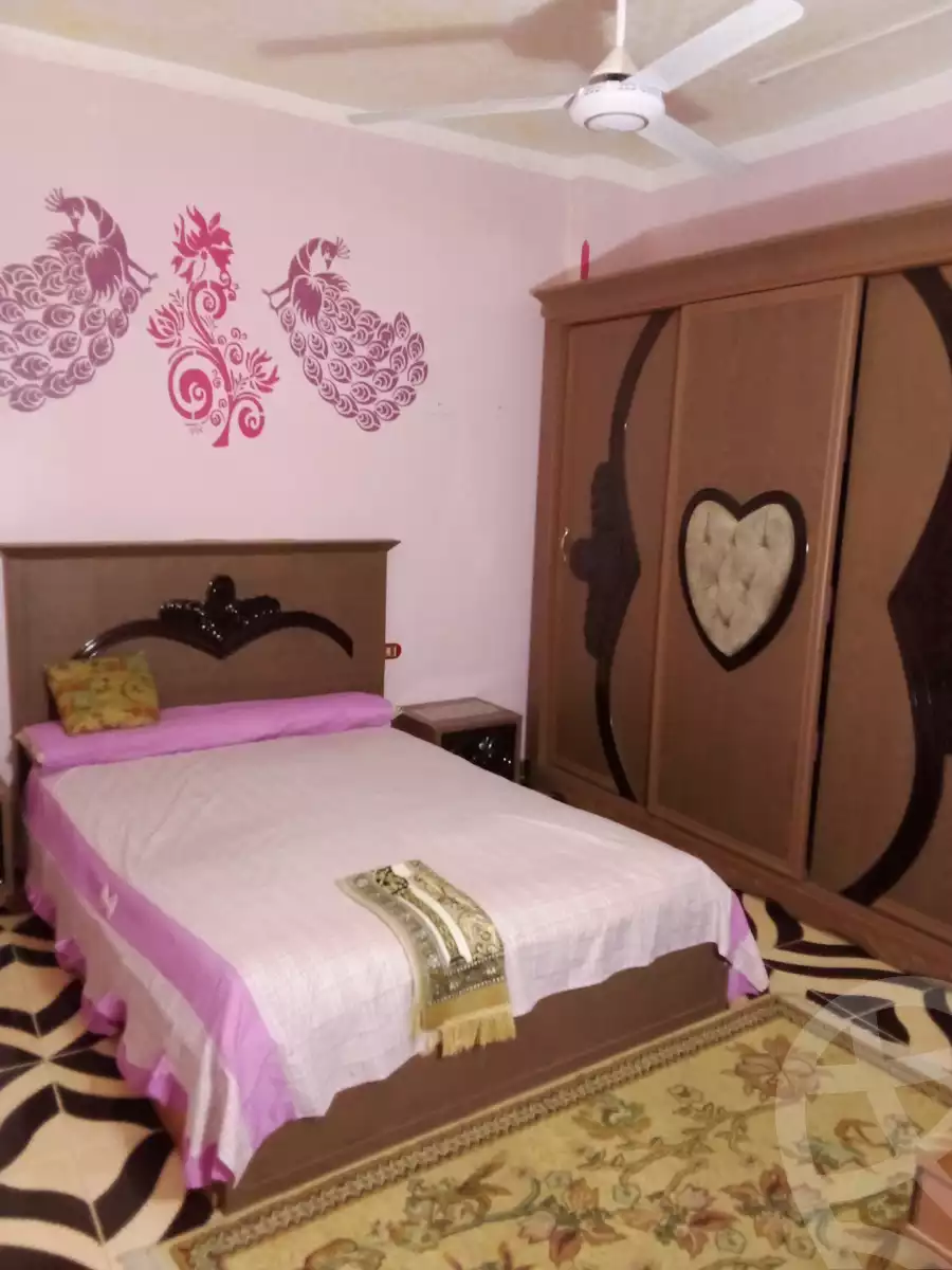 https://aqarmap.com.eg/en/listing/4118640-for-sale-qalyubia-qlioub-meet-halfa
