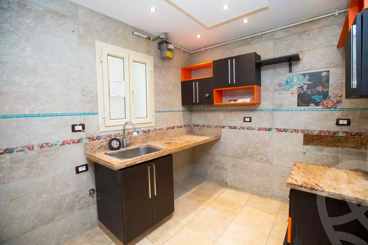 https://aqarmap.com.eg/en/listing/4131668-for-sale-alexandria-kafr-abdo-kafr-abdou-st