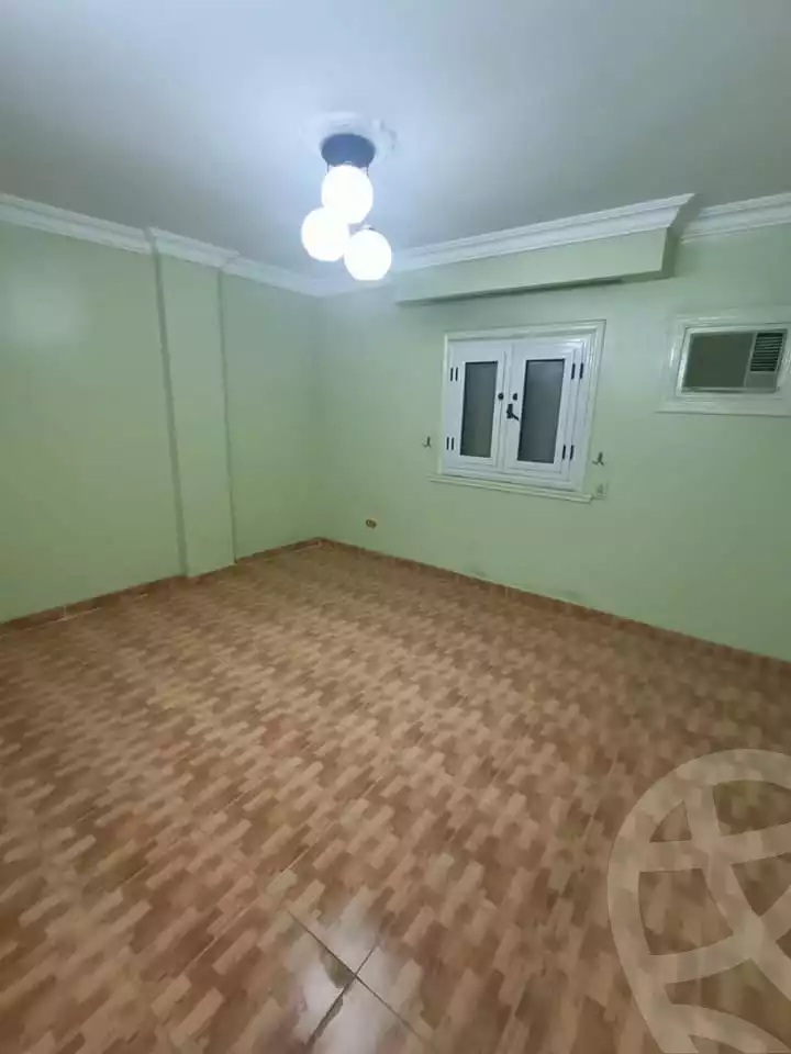 https://aqarmap.com.eg/ar/listing/4133388-for-sale-cairo-mokattam-manteqt-ganob-s