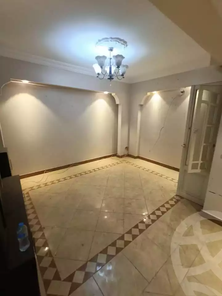 https://aqarmap.com.eg/ar/listing/4133388-for-sale-cairo-mokattam-manteqt-ganob-s