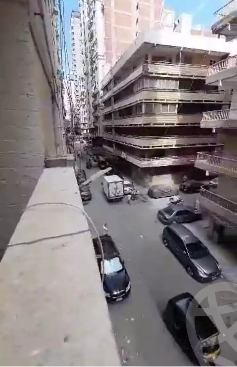 https://aqarmap.com.eg/en/listing/4137146-for-sale-alexandria-miami-khld-bn-lwlyd