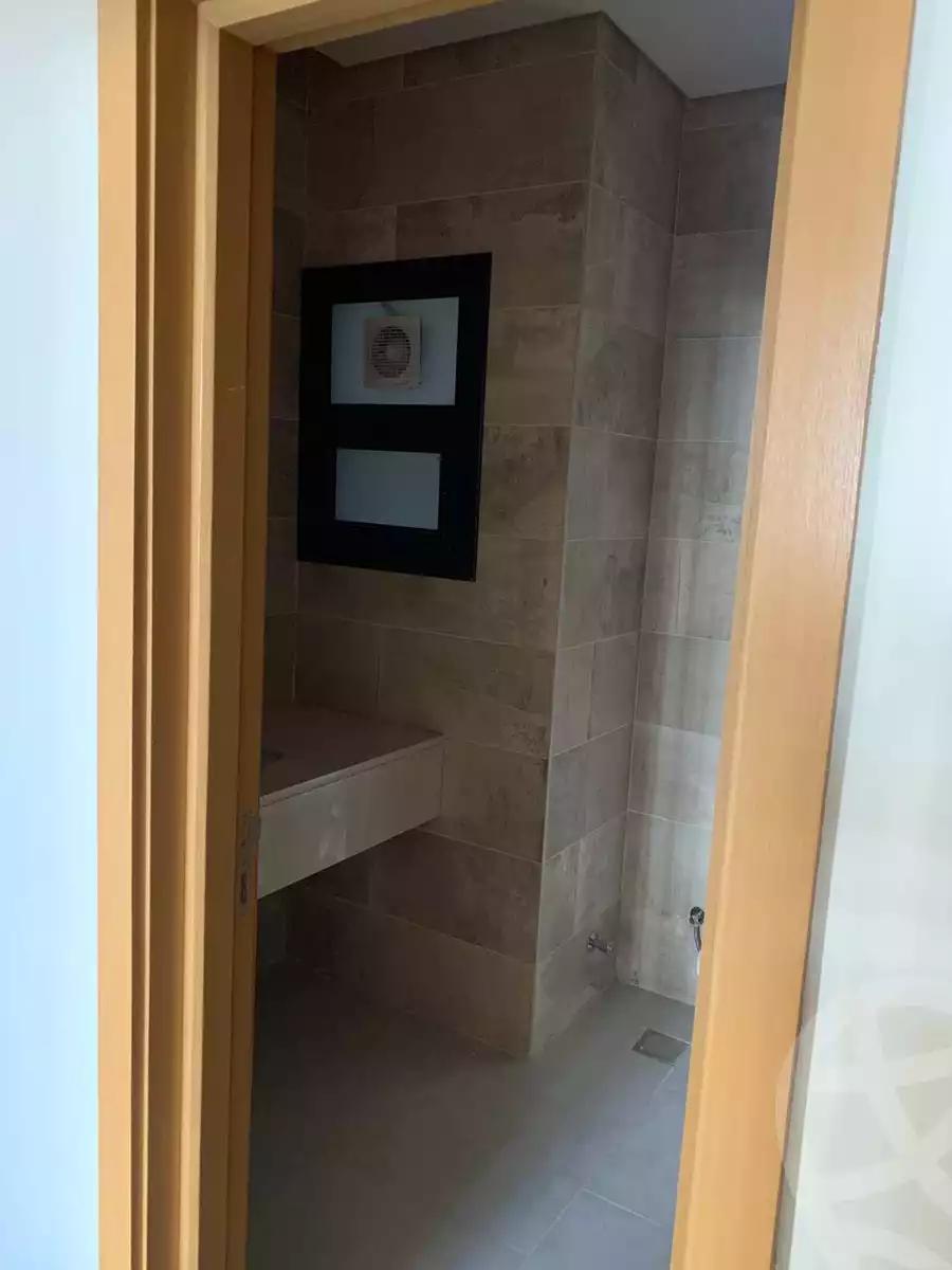 https://aqarmap.com.eg/ar/listing/4137199-for-rent-cairo-el-sheikh-zayed-city-compounds-in-sheikh-zayed-beverly-hills