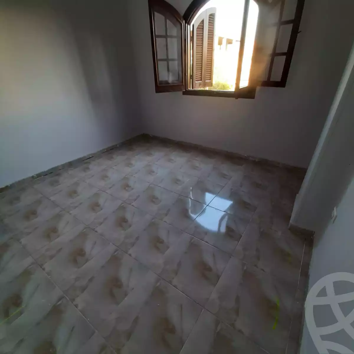 https://aqarmap.com.eg/ar/listing/4140531-for-sale-cairo-el-obour-fifth-neighborhood-mashhour-ahmed-mashhour-st
