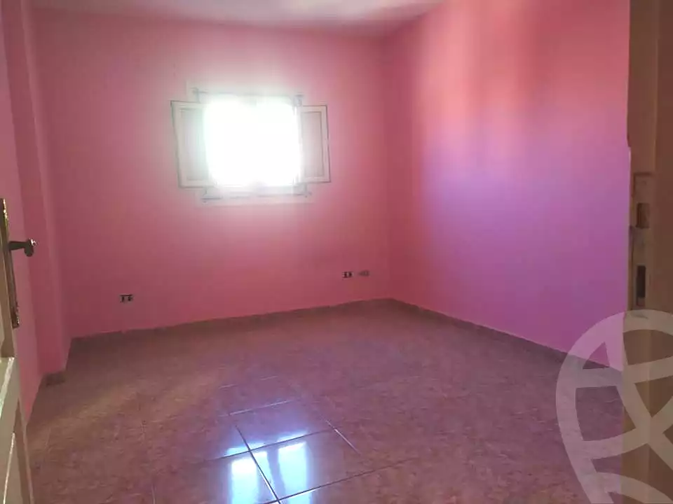 https://aqarmap.com.eg/en/listing/4140579-for-sale-alexandria-moharram-bey-kanal-al-mahmoudeya-al-bahri-st