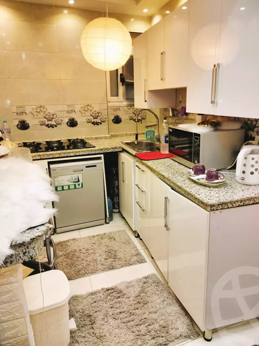 https://aqarmap.com.eg/en/listing/4142687-for-rent-cairo-el-haram-shareaa-el-haram
