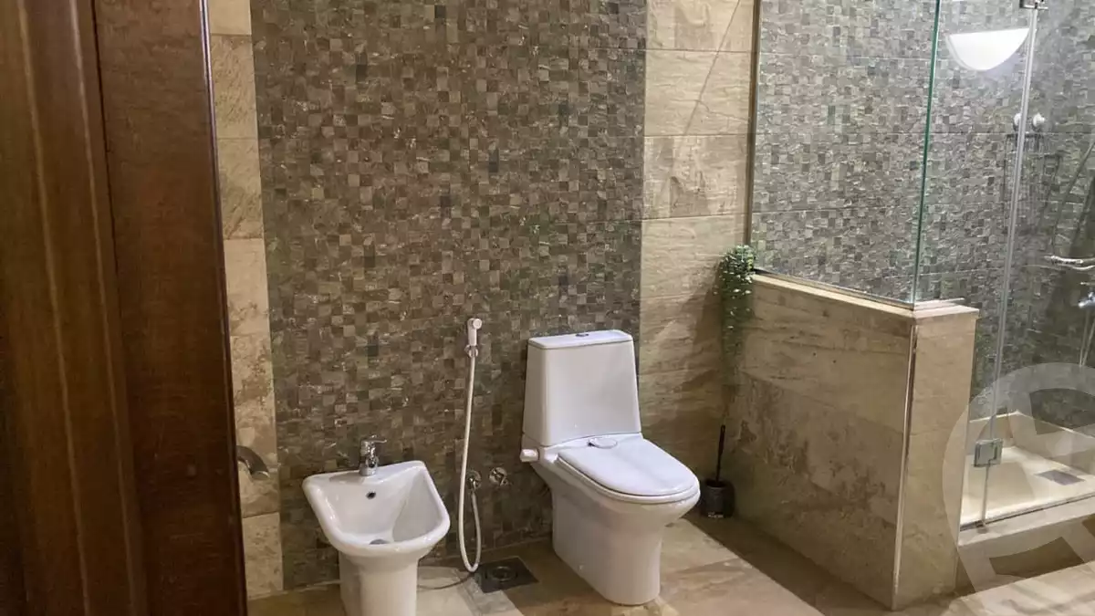 https://aqarmap.com.eg/en/listing/4143226-for-rent-cairo-el-sheikh-zayed-city-compounds-kmbwnd-ljry-swdyk