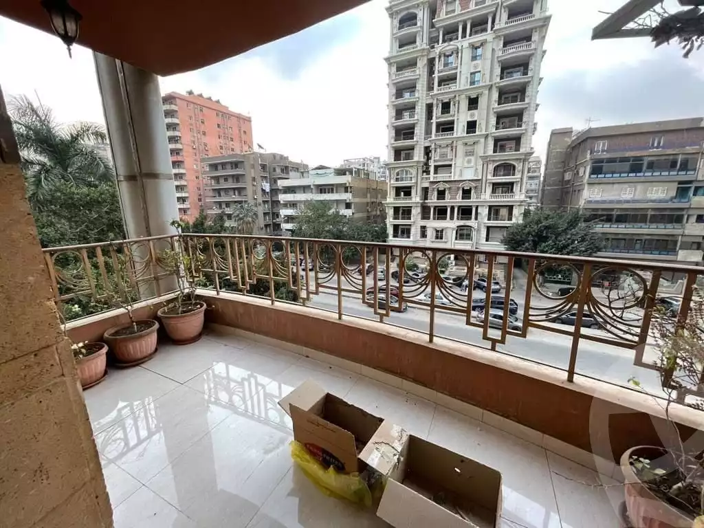 https://aqarmap.com.eg/ar/listing/4143531-for-sale-cairo-nasr-city-1st-zone-mohamed-youssef-moussa-st