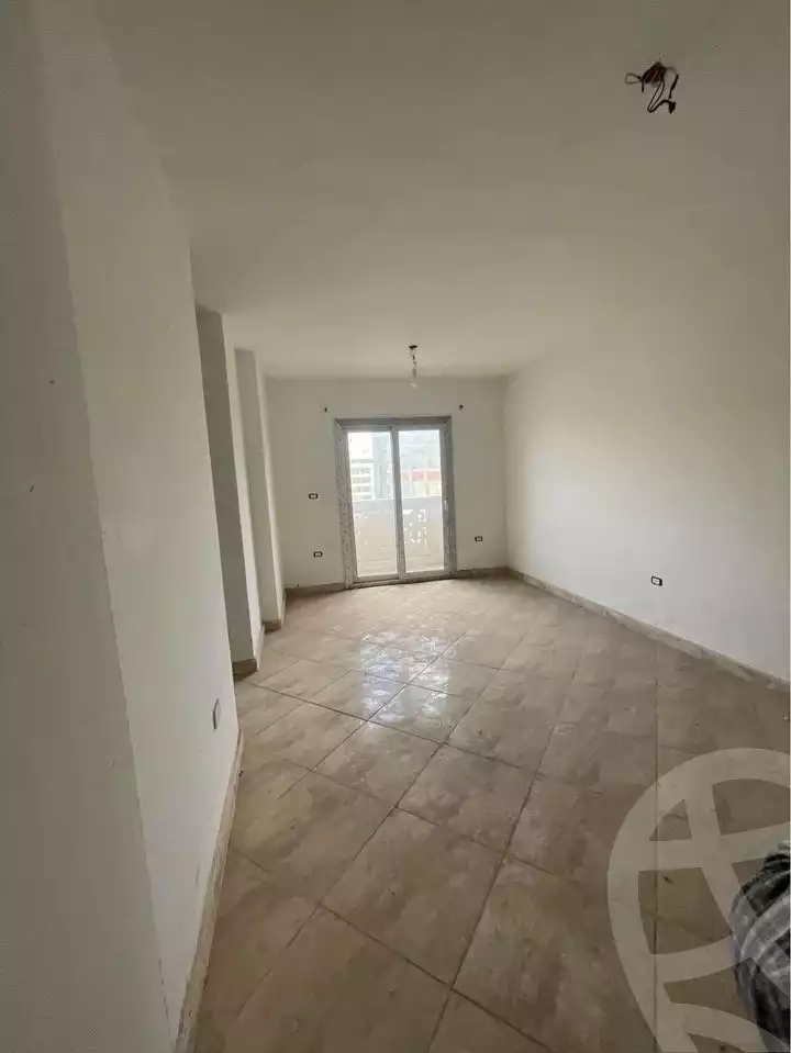 https://aqarmap.com.eg/en/listing/4144182-for-sale-alexandria-moharram-bey-erfan-st