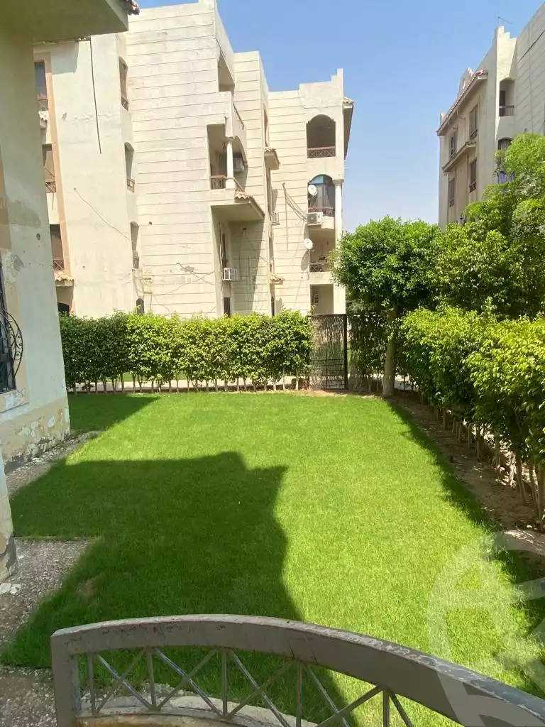 https://aqarmap.com.eg/en/listing/4146302-for-sale-cairo-new-cairo-compounds-zizinia-city
