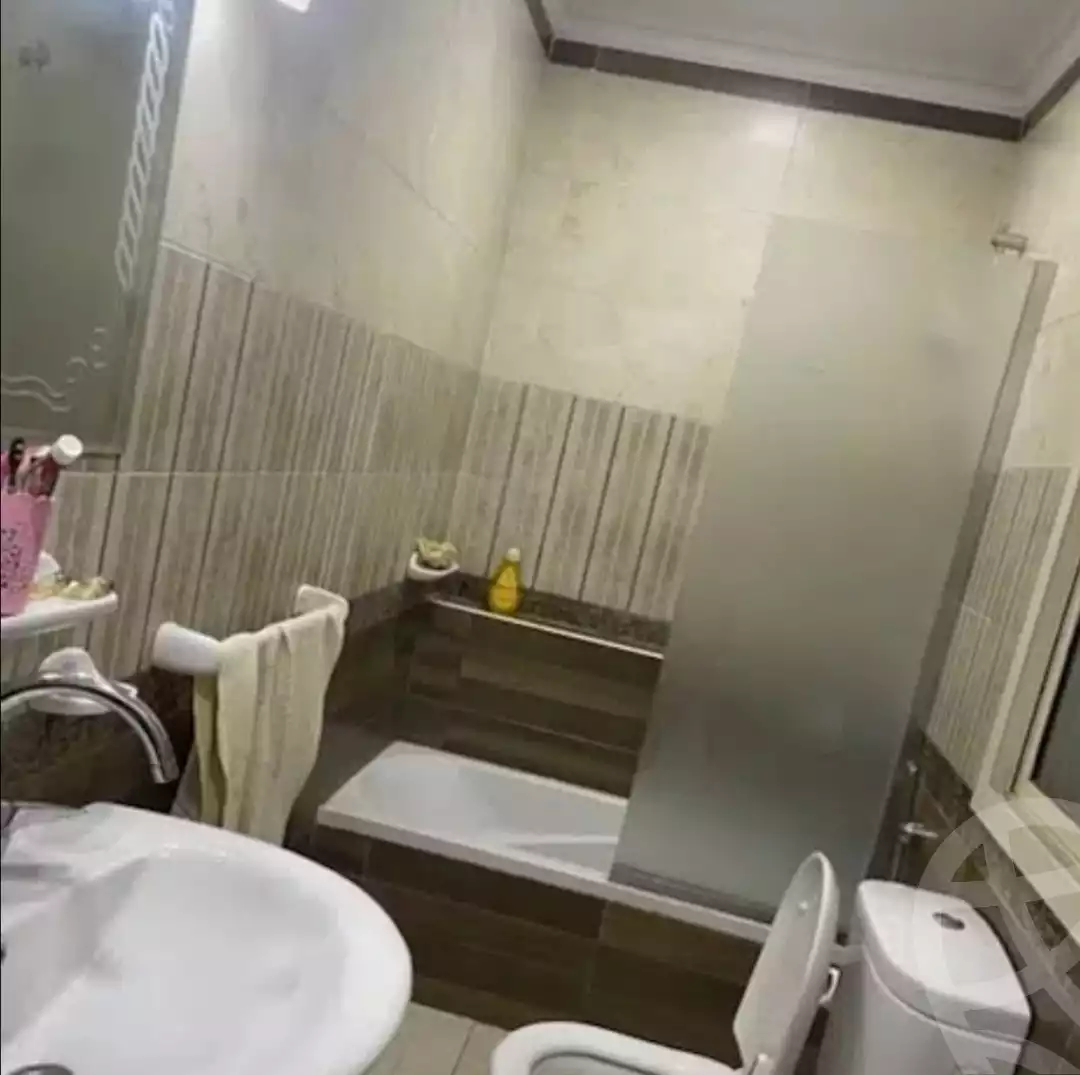 https://aqarmap.com.eg/en/listing/4146436-for-sale-cairo-el-mohandesen-cairo-el-mohandesen-cairo-el-mohandesen-khr-8