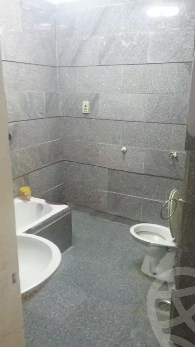 https://aqarmap.com.eg/en/listing/4147247-for-sale-cairo-faisal-el-matbeaa-amr-ibn-al-aas-st