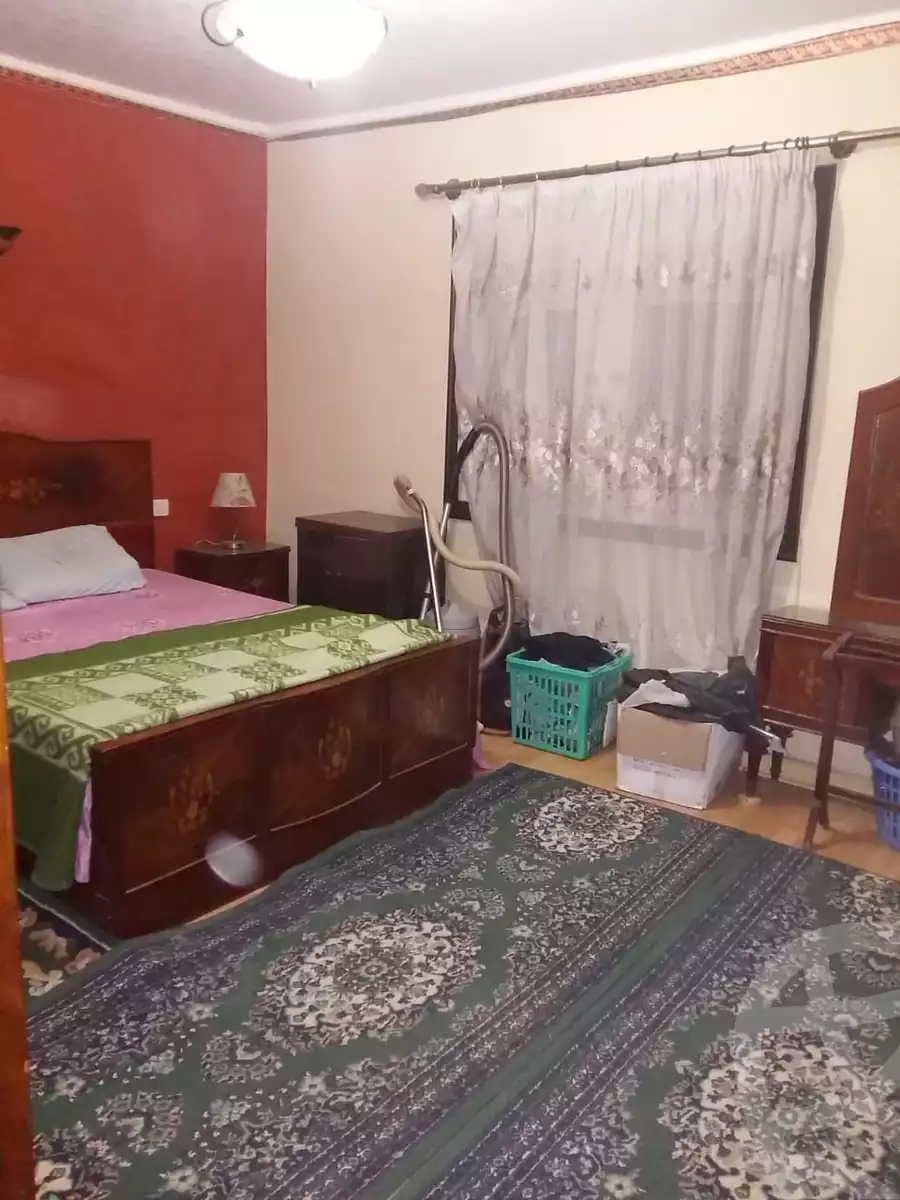 https://aqarmap.com.eg/en/listing/4148071-for-sale-cairo-6th-of-october-featured-neighborhood-el-motamayez-neighborhood-hamid-fahmy-basha-st