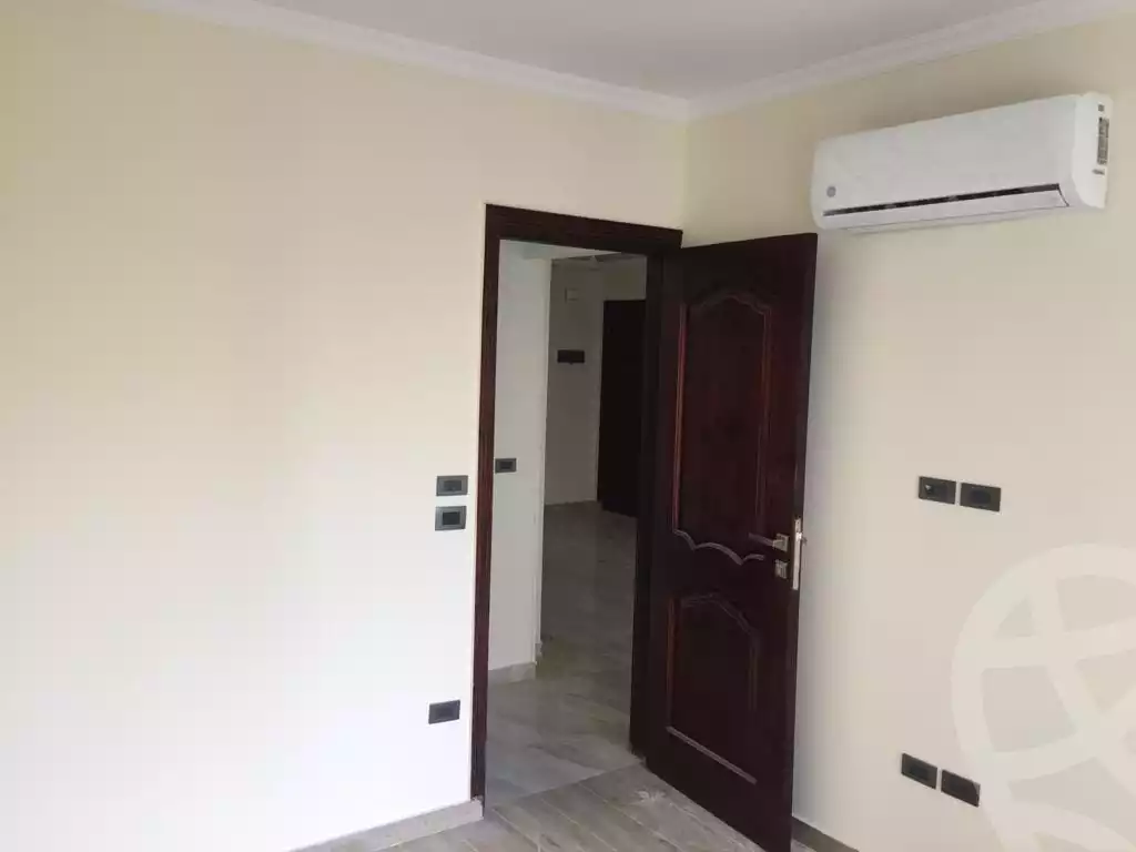 https://aqarmap.com.eg/en/listing/4148497-for-sale-cairo-nasr-city-compound-degla-towers