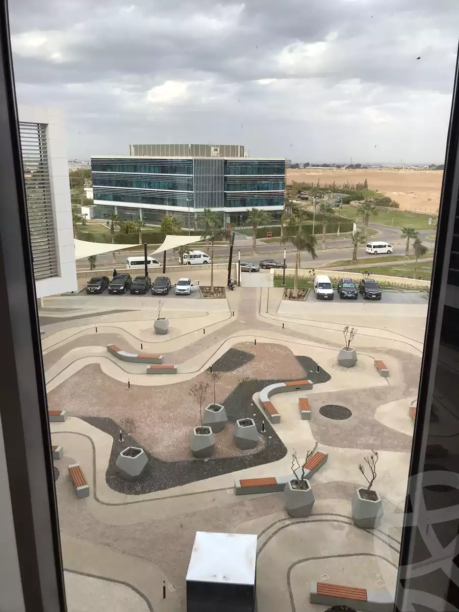 https://aqarmap.com.eg/en/listing/4148861-for-rent-cairo-alex-cairo-desert-road-y-r-sy-byzns-brk-sfrykw-llstthmr-l-qry