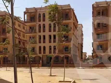 https://aqarmap.com.eg/en/listing/4111727-for-sale-cairo-6th-of-october-compound-green-yard