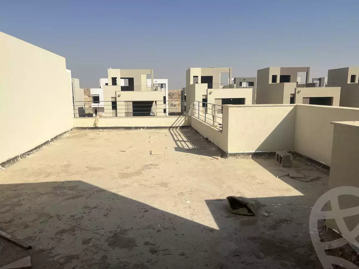 https://aqarmap.com.eg/en/listing/4114386-for-sale-cairo-6th-of-october-compound-the-crown
