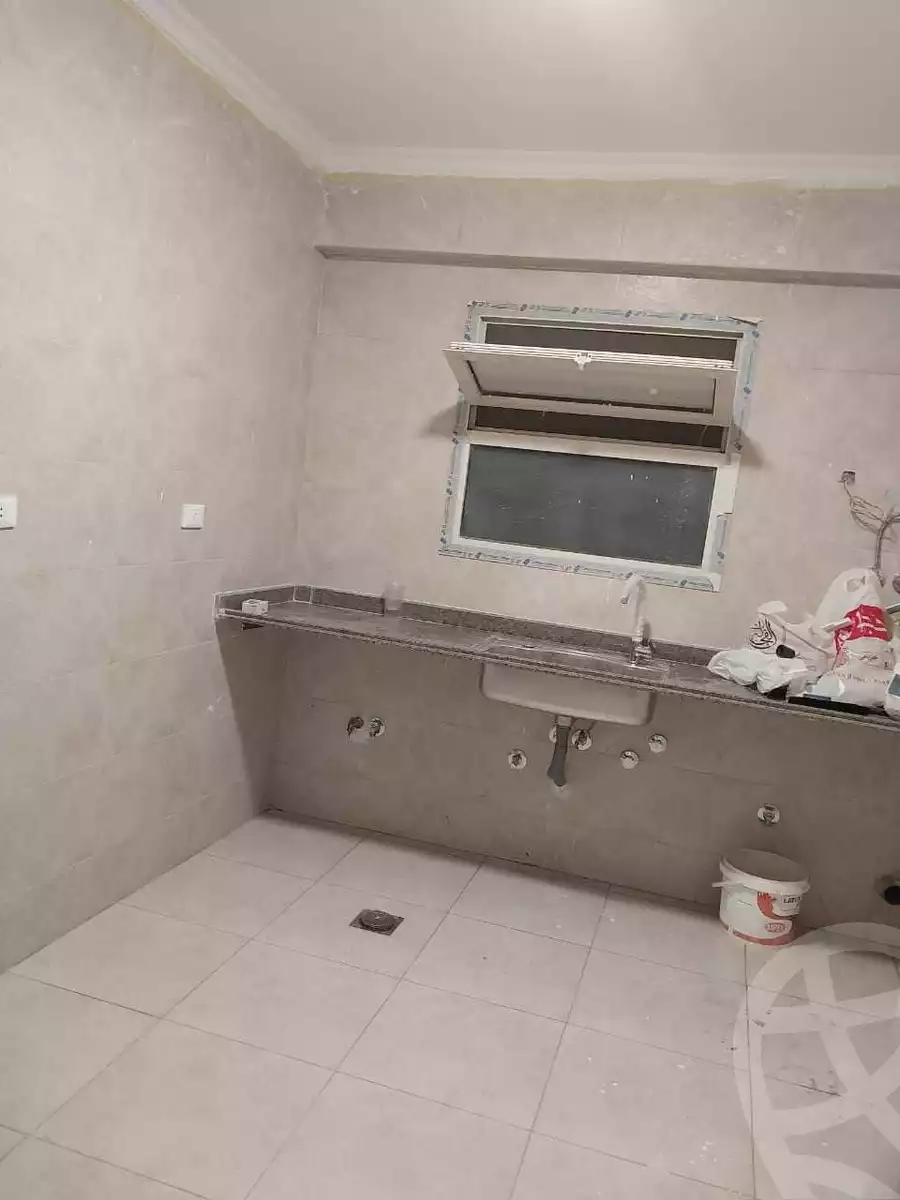 https://aqarmap.com.eg/en/listing/4151135-for-rent-cairo-6th-of-october-compound-garden-hills