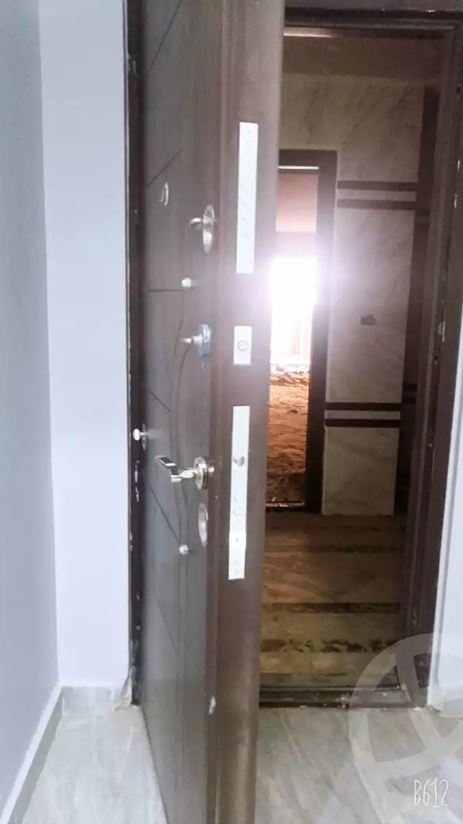 https://aqarmap.com.eg/ar/listing/4151720-for-sale-cairo-new-administrative-capital-r7-kmbwnd-wrw-amg