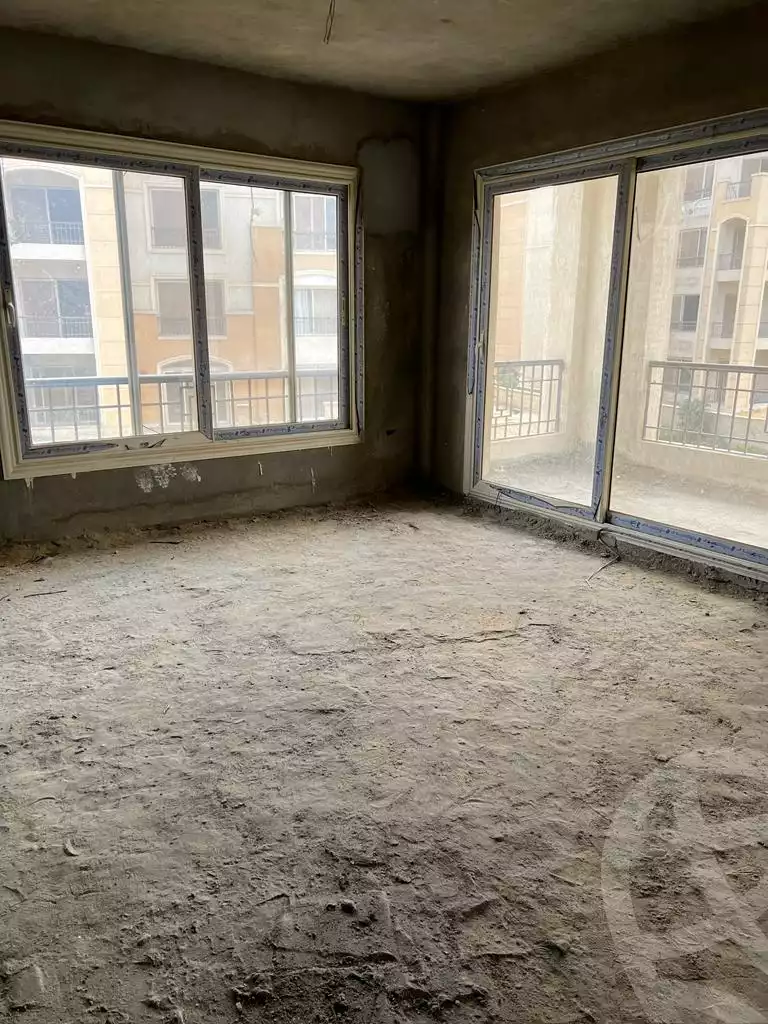 https://aqarmap.com.eg/ar/listing/4152274-for-sale-cairo-new-cairo-compounds-stwn-ryzydns-by-ar-y-llttwyr