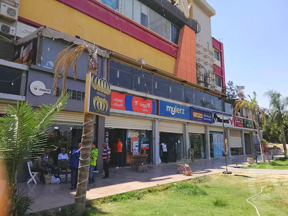 https://aqarmap.com.eg/ar/listing/4153305-for-sale-cairo-el-shorouk-lhy-lrb-neighbourhood-3