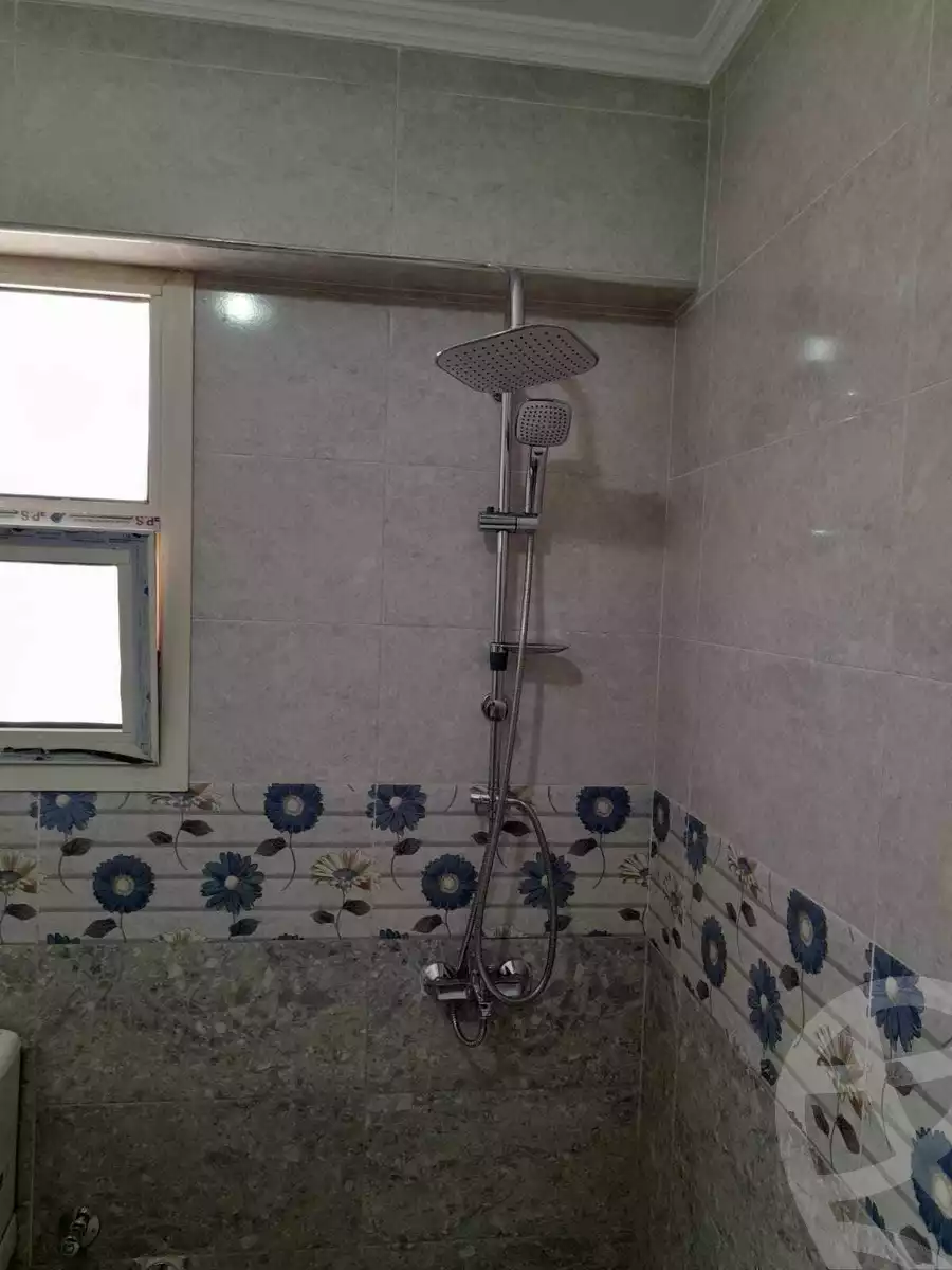 https://aqarmap.com.eg/en/listing/4153560-for-rent-cairo-6th-of-october-compound-garden-hills