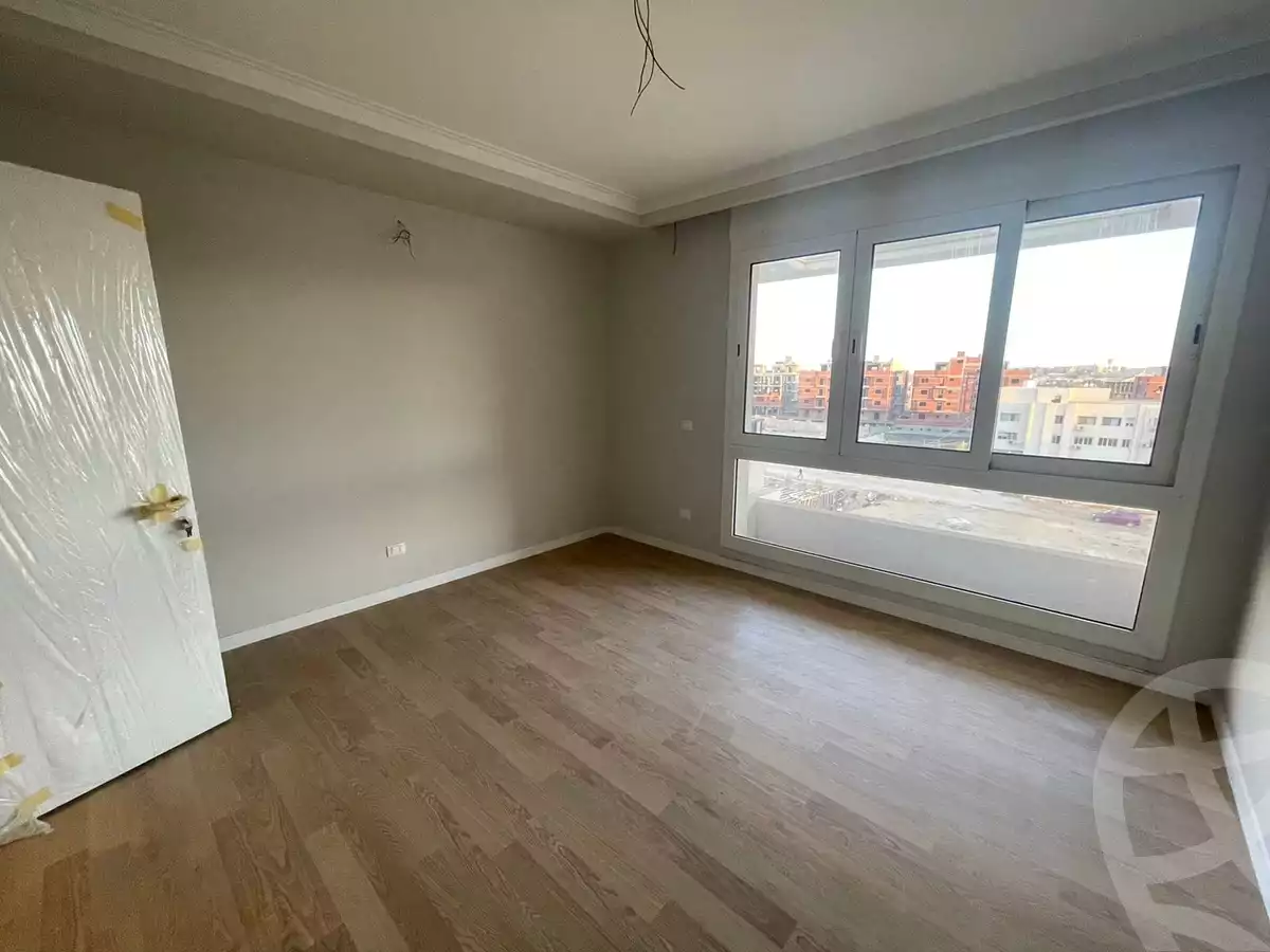https://aqarmap.com.eg/ar/listing/4155064-for-rent-cairo-6th-of-october-compound-pyramid-hills
