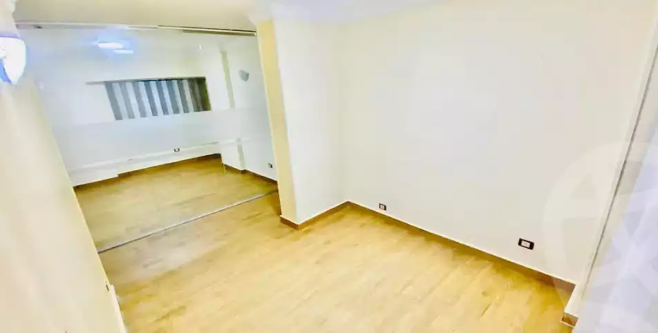 https://aqarmap.com.eg/en/listing/4155353-for-rent-alexandria-sidi-gaber-abou-quer-st