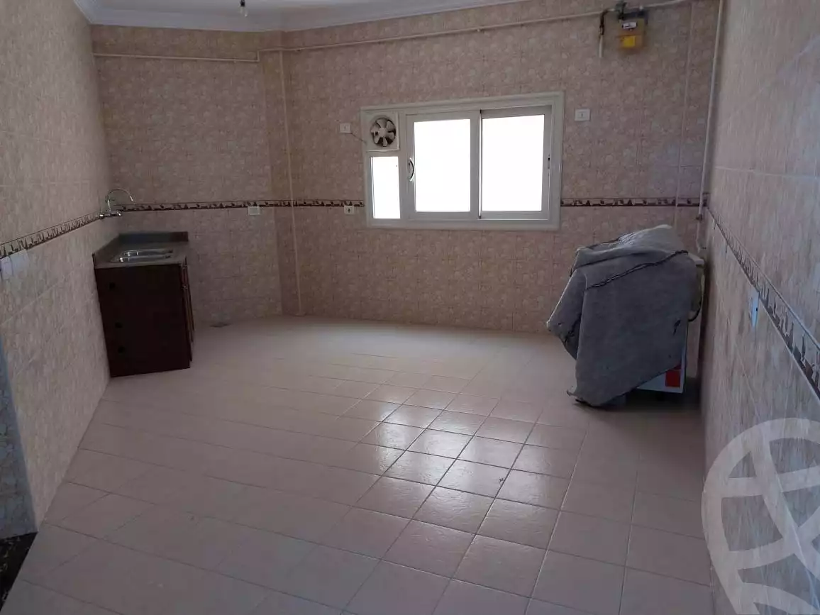 https://aqarmap.com.eg/ar/listing/4722267-for-rent-cairo-new-cairo-el-yassamin-el-yasmeen-6