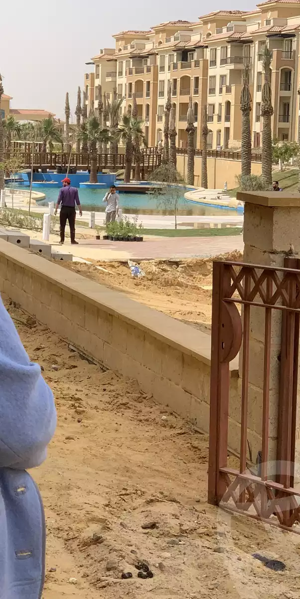 https://aqarmap.com.eg/en/listing/4155558-for-sale-cairo-new-cairo-compounds-stwn-ryzydns-by-ar-y-llttwyr