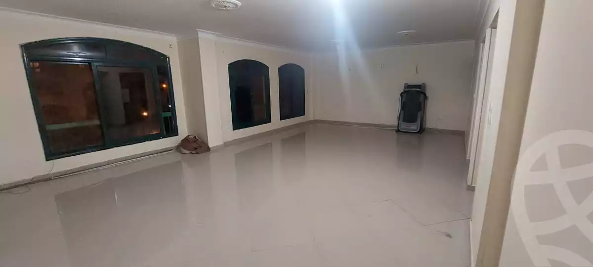 https://aqarmap.com.eg/en/listing/4157489-for-rent-cairo-new-cairo-compounds-zizinia-city