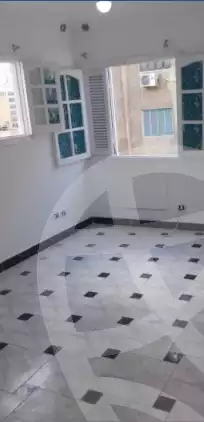 https://aqarmap.com.eg/ar/listing/4158051-for-rent-taawenyat-smouha