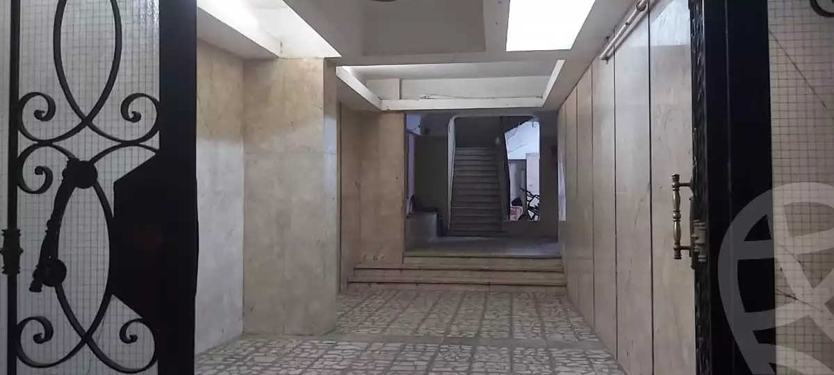 https://aqarmap.com.eg/ar/listing/4159362-for-sale-cairo-el-haram-shareaa-khatem-el-morsalen