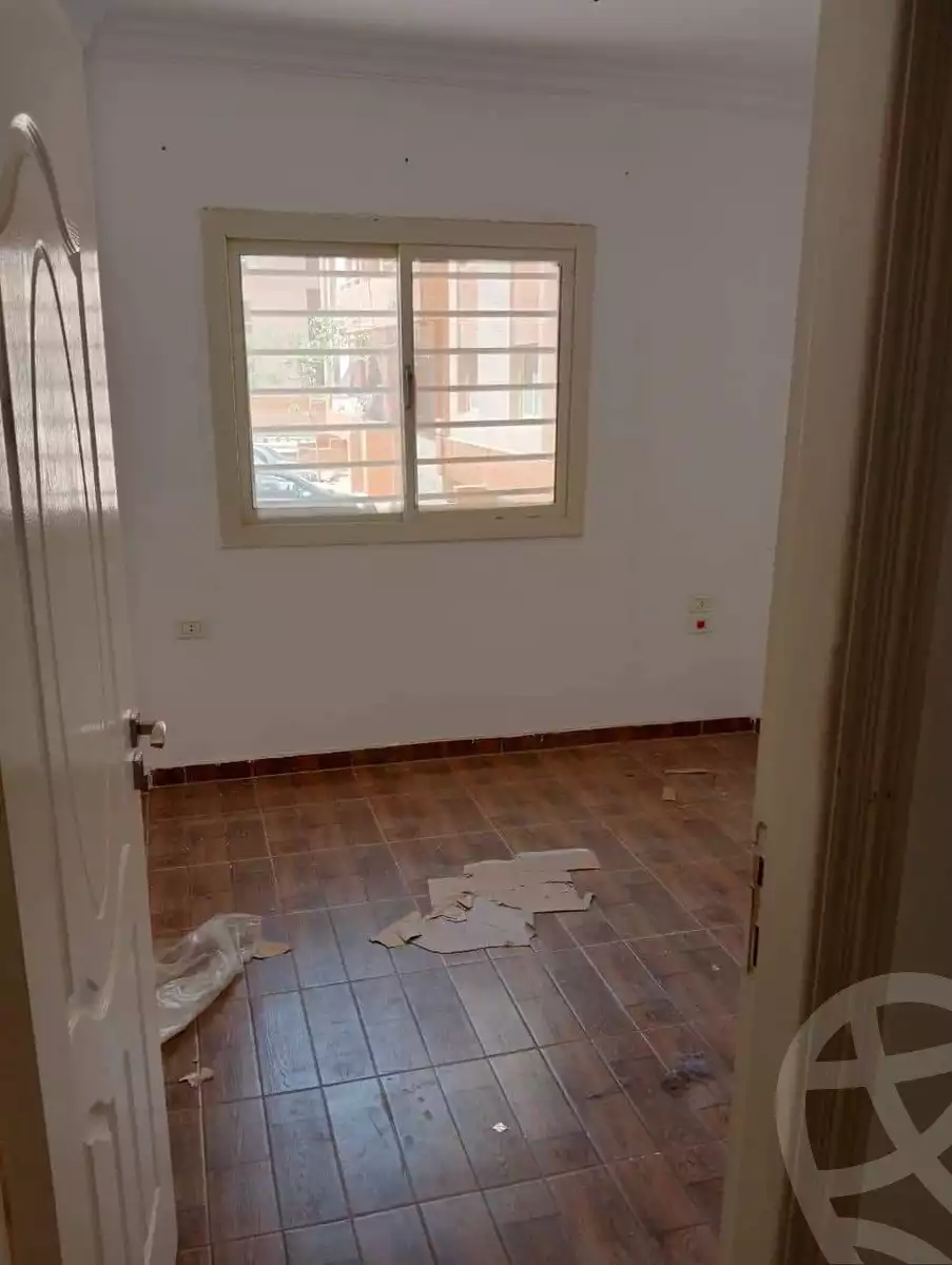 https://aqarmap.com.eg/ar/listing/4160171-for-rent-cairo-6th-of-october-compound-degla-gardens