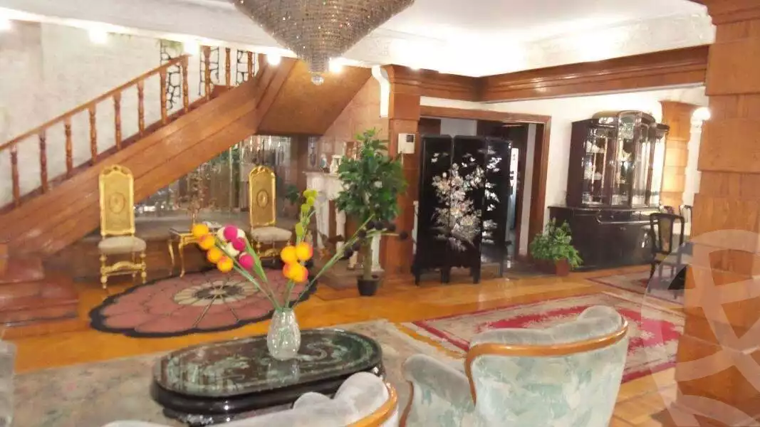 https://aqarmap.com.eg/ar/listing/4162198-for-sale-cairo-el-mohandesen-shareaa-ahmed-orabi