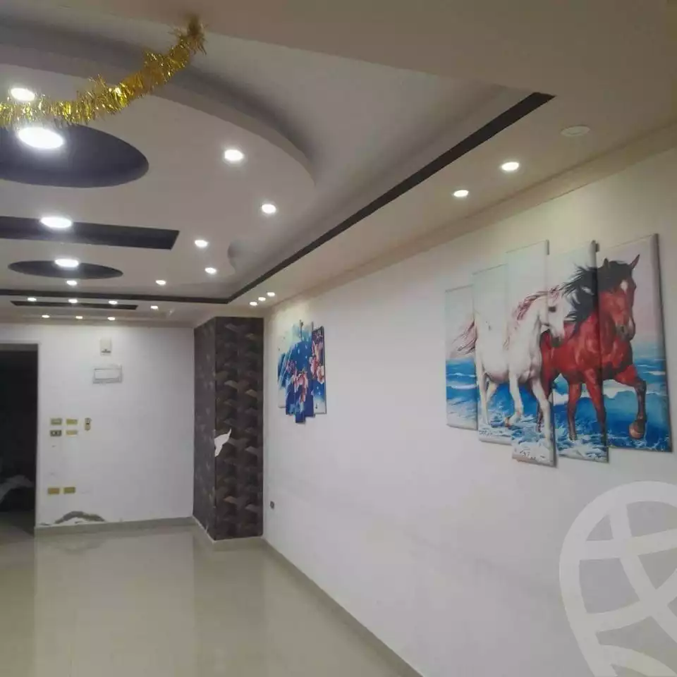 https://aqarmap.com.eg/ar/listing/4162925-for-rent-alexandria-lauran-el-gaish-rd